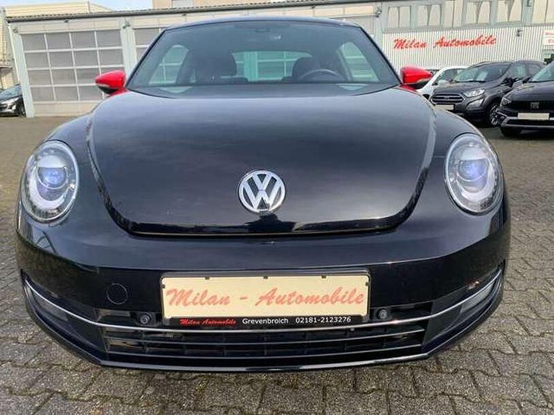 Gebraucht VW Beetle CLUB 105 PS (77 kW) 2015 Deep black perleffekt Kleinwagen