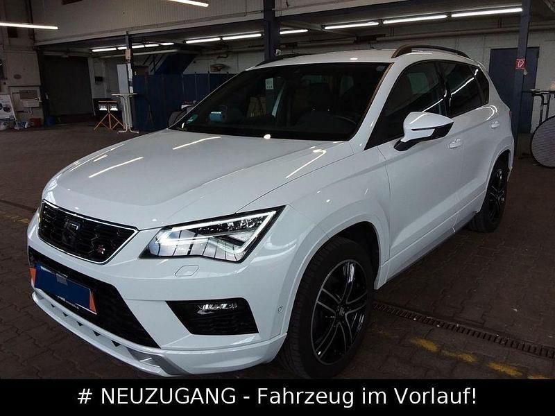 Nevada white Gebraucht 2018 Seat Ateca FR SUV | 21.950 € (Fairer Preis) - Bild 1/4