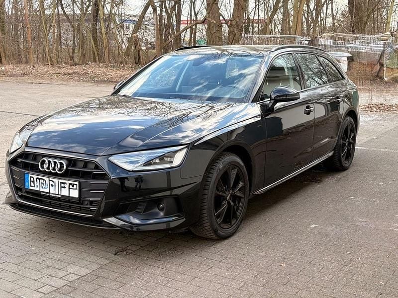 Gebraucht Audi A4 Business 150 PS (110 kW) 2021 Schwarz Kombi