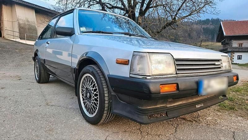 Gebraucht Mazda 323 Inclusive 80 PS (58 kW) 1983 Silber Kleinwagen