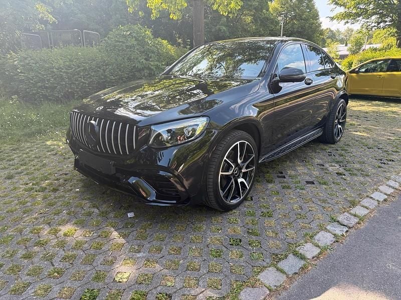 Schwarz Gebraucht 2017 Mercedes GLC43 AMG AMG Coupé | 38.900 € (Fairer Preis) - Bild 1/4