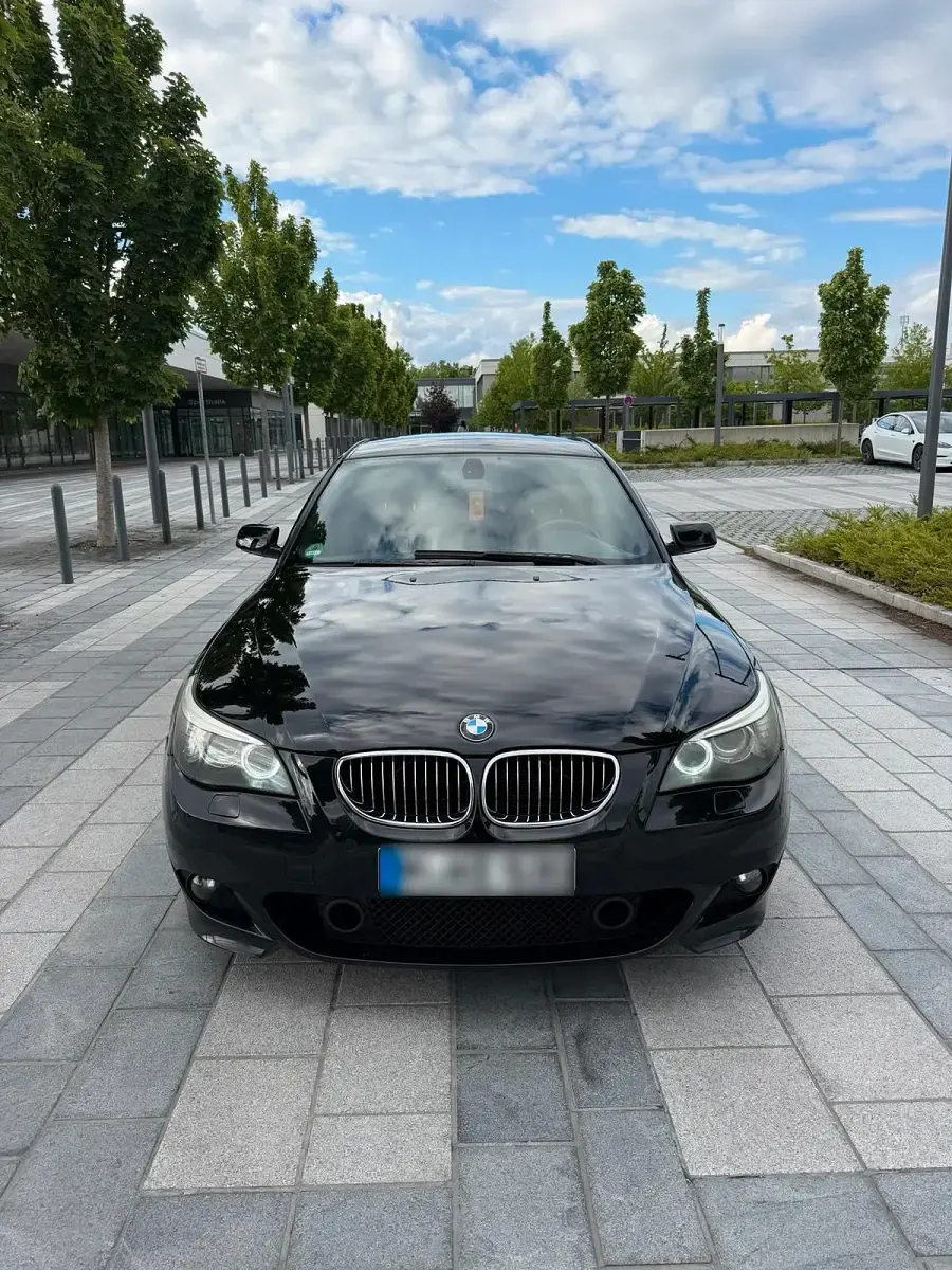 Gebraucht BMW 523 177 PS (130 kW) 2006 Limousine