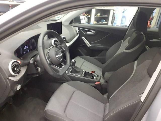 Gebraucht Audi Q2 Advanced Plus 116 PS (85 kW) 2025 Florettsilber metallic SUV