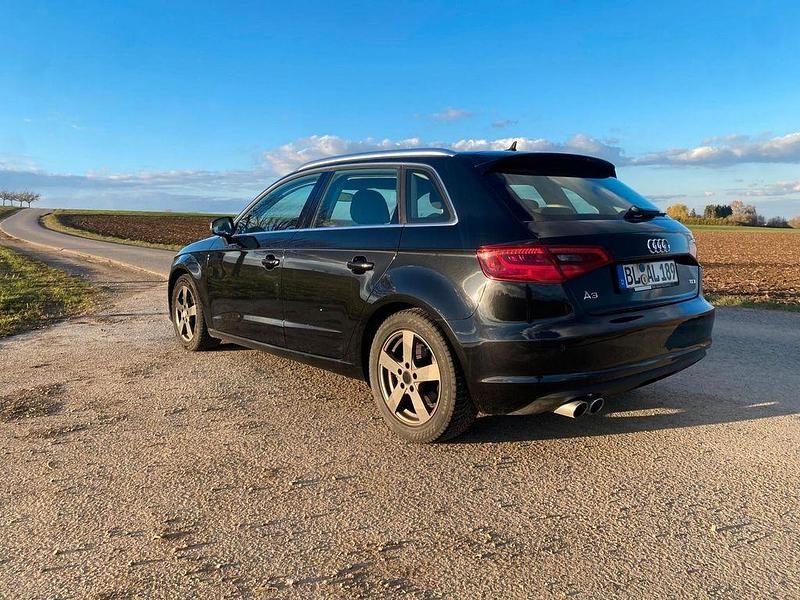 Gebraucht Audi A3 Ambition 150 PS (110 kW) 2013 Schwarz Limousine