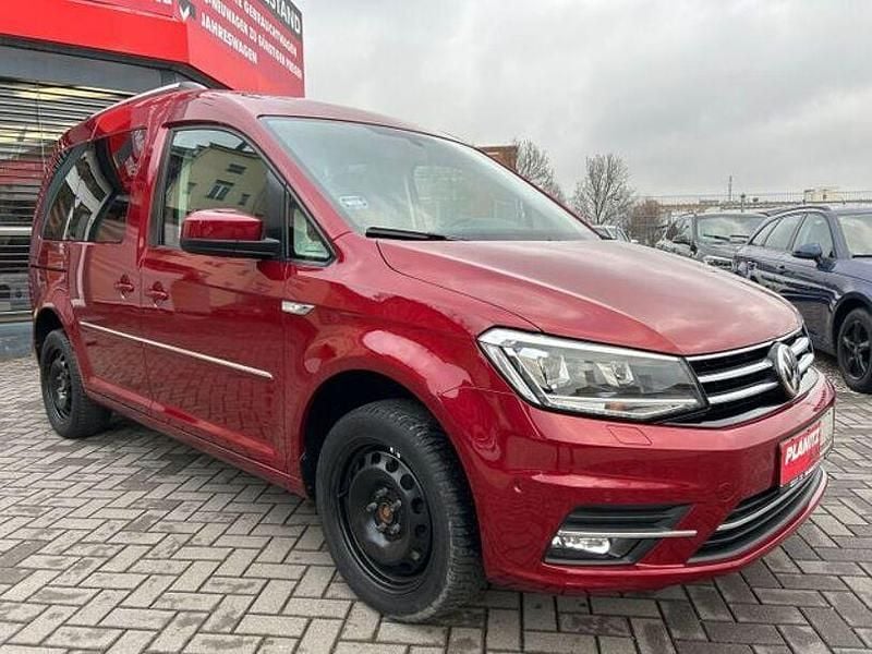 Gebraucht VW Caddy Highline 131 PS (96 kW) 2020 Fortanarot Van / Kleinbus