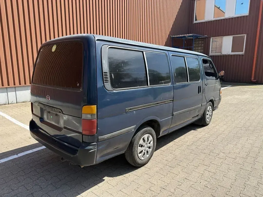 Gebraucht Toyota HiAce 79 PS (58 kW) 1996 Blau Van / Kleinbus