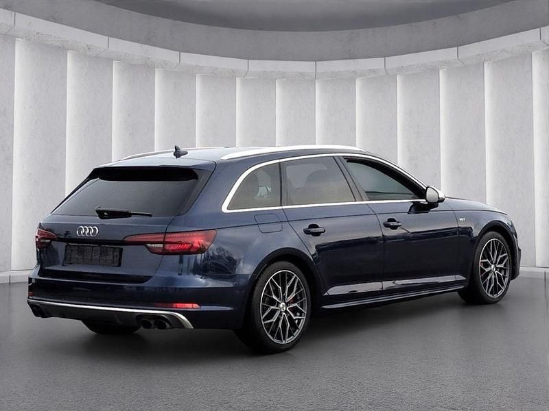 Gebraucht Audi S4 Sport 354 PS (260 kW) 2018 Blau Kombi