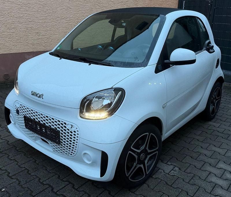 Gebraucht Smart ForTwo Coupé 60 kW (82 PS) 2020 Weiß Coupé