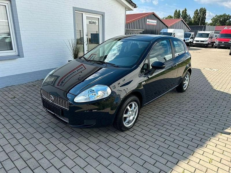 Blau Gebraucht 2009 Fiat Grande Punto Active Kleinwagen | 3.999 € (Etwas zu teuer) - Bild 1/4
