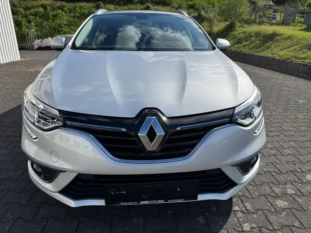 Gebraucht Renault Mégane II Business 116 PS (85 kW) 2021 Grau Limousine