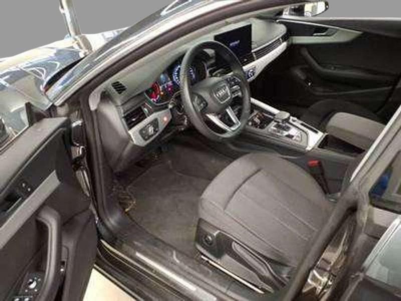 Gebraucht Audi A5 Sportback Advanced Plus 163 PS (119 kW) 2024 Grau Kleinwagen