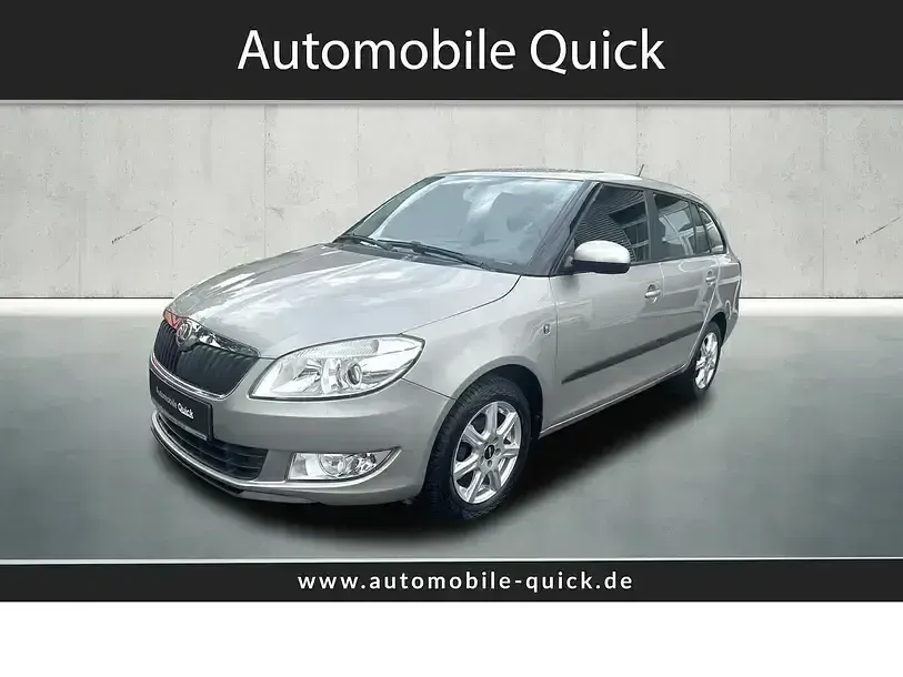 Gebraucht Skoda Fabia Ambition 86 PS (63 kW) 2014 Cappucino beige (metallic) Kombi