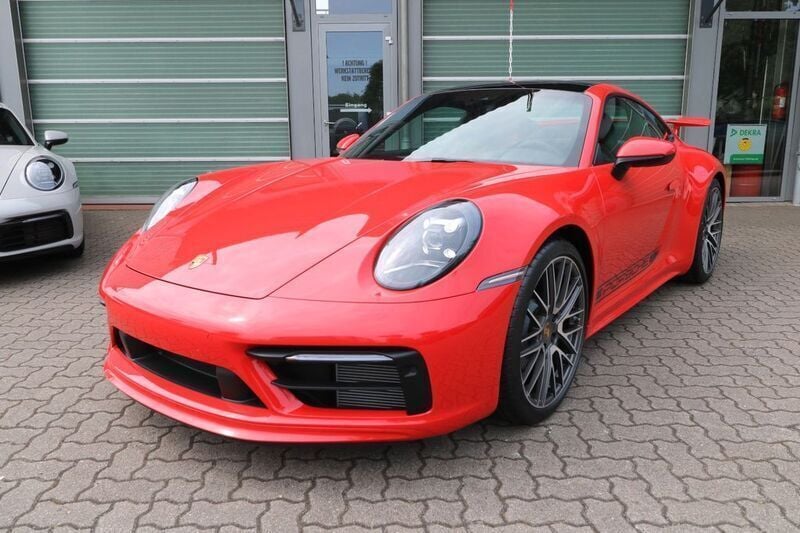 Rot Neu 2025 Porsche 911 Carrera | 129.500 € (Guter Preis) - Bild 1/4