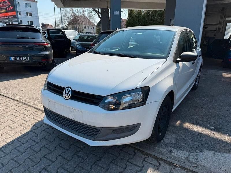 Gebraucht VW Polo Trendline 75 PS (55 kW) 2010 Weiß Kleinwagen