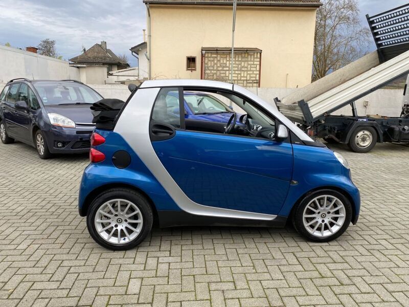 Gebraucht Smart ForTwo Cabrio 71 PS (52 kW) 2009 Blau Cabrio