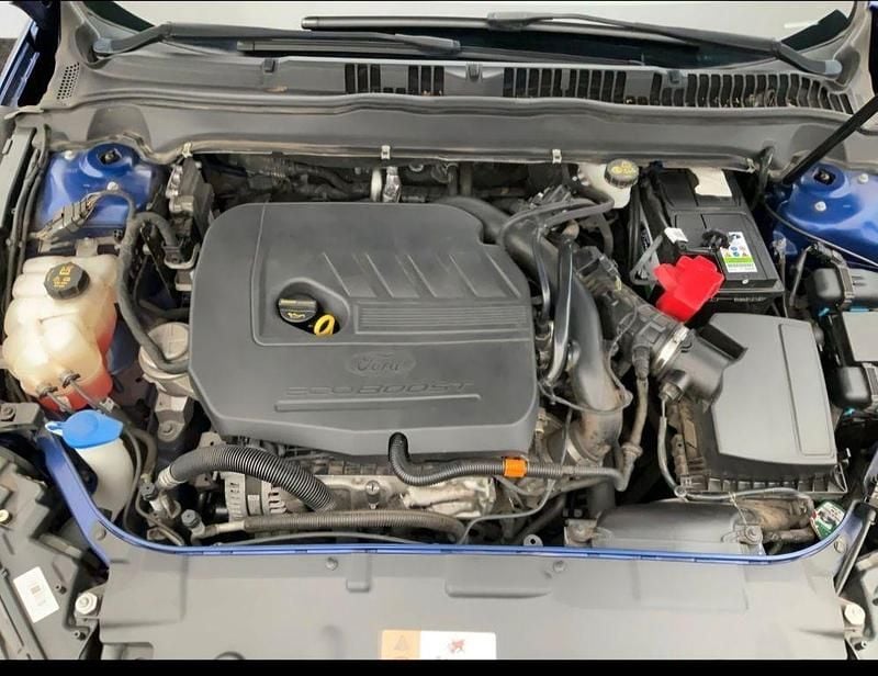 Second-hand Ford Mondeo Titanium 160 CP (117 kW) 2016 Albastru Berlinǎ