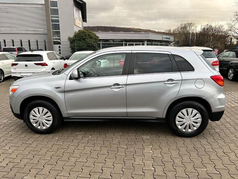 Gebraucht Mitsubishi ASX Edition 117 PS (86 kW) 2011 Silber SUV