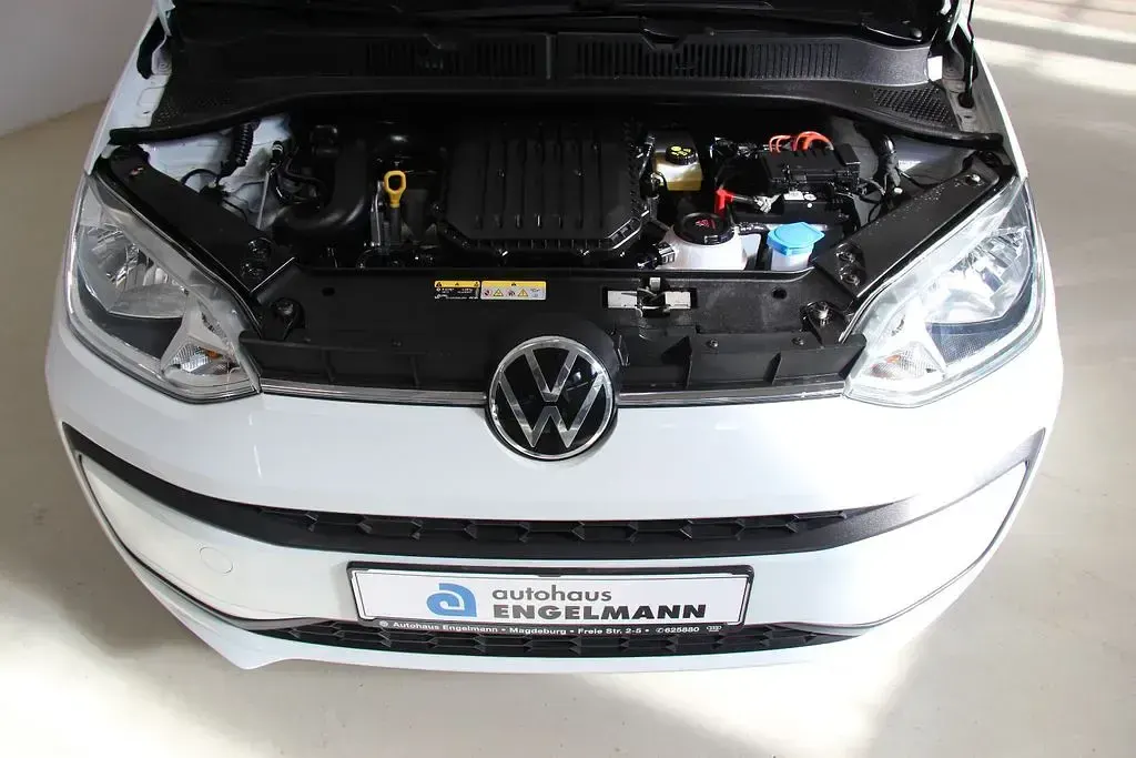 Gebraucht VW up! 65 PS (47 kW) 2020 Weiß Kleinwagen