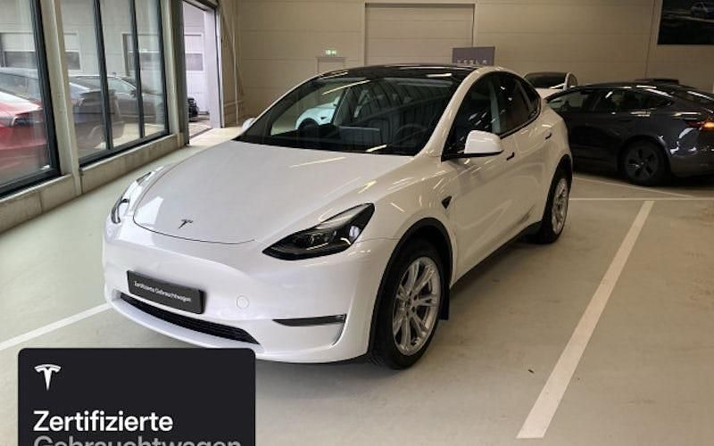 Gebraucht Tesla Model Y 273 kW (372 PS) 2023 Weiß SUV