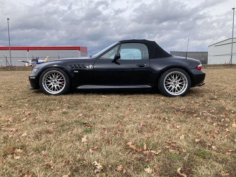 Gebraucht BMW Z3 Performance 192 PS (141 kW) 1998 Schwarz Cabrio