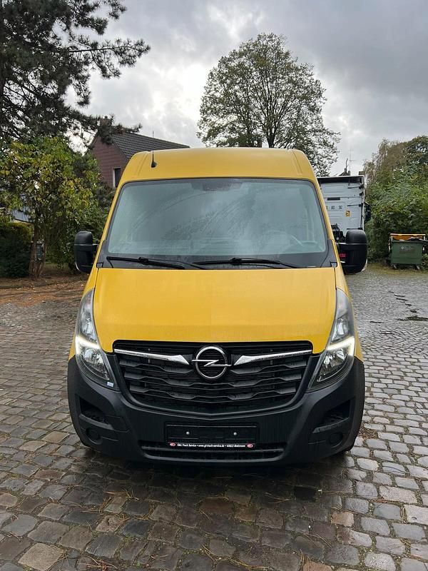 Gebraucht Opel Movano 140 PS (102 kW) 2020 Gelb Van