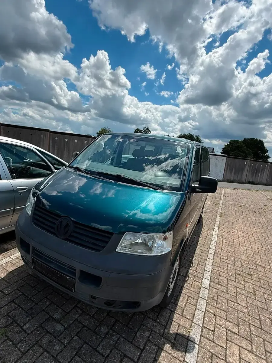 Gebraucht VW Multivan 140 PS (102 kW) 2006 Grün Van / Kleinbus