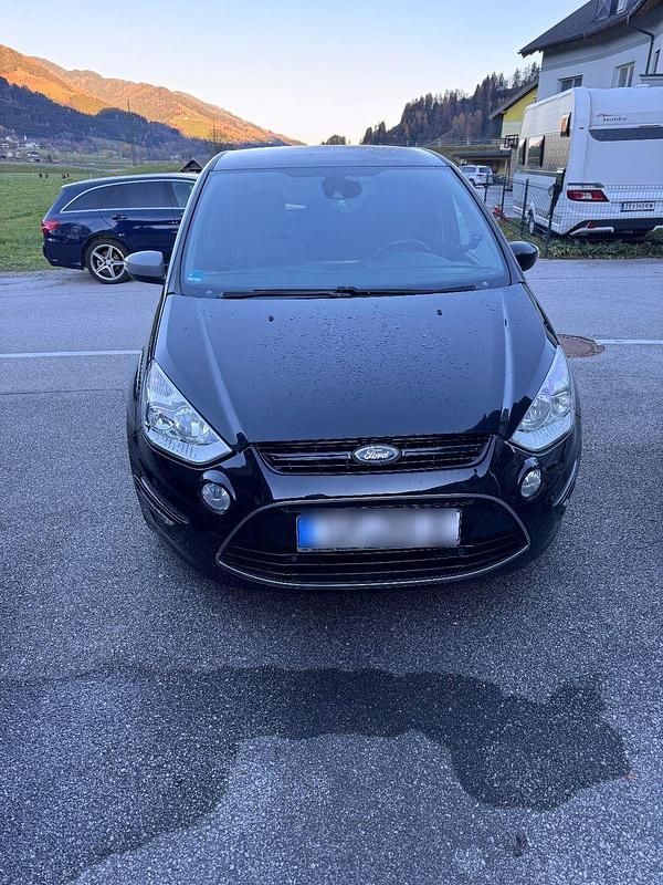 Schwarz Gebraucht 2014 Ford S-MAX Business Edition Van / Kleinbus | 2.999 € (Superpreis) - Bild 1/4