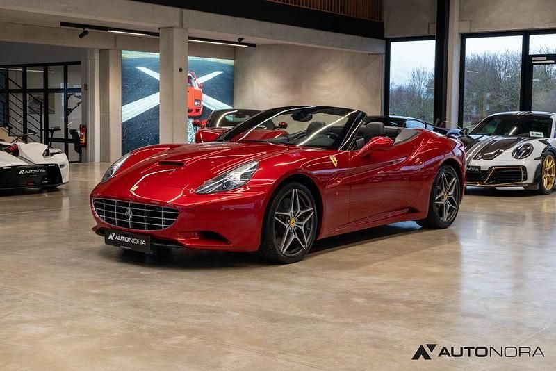 Rot Gebraucht 2013 Ferrari California Cabrio | 109.900 € (Superpreis) - Bild 1/4