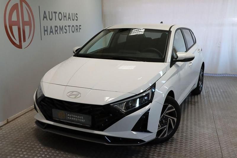 Weiß Neu 2025 Hyundai i20 Limousine | 20.990 € (Superpreis) - Bild 1/4