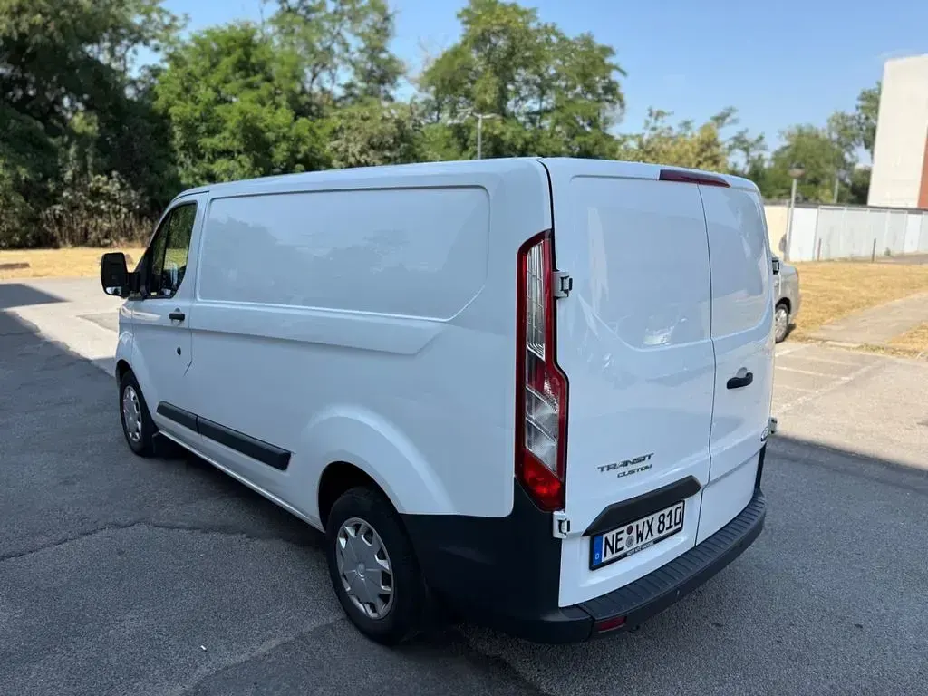 Gebraucht Ford Transit Custom 101 PS (74 kW) 2015 Weiß Van