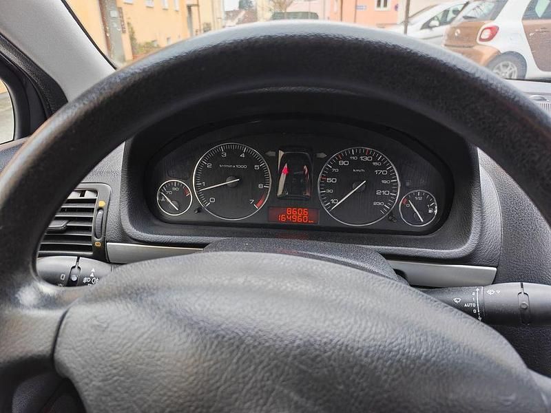 Gebraucht Peugeot 407 125 PS (91 kW) 2006 Schwarz Limousine