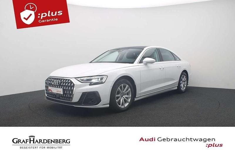 Gletscherweiß metallic Gebraucht 2023 Audi A8 Ambiente Limousine | 63.980 € (Superpreis) - Bild 1/4