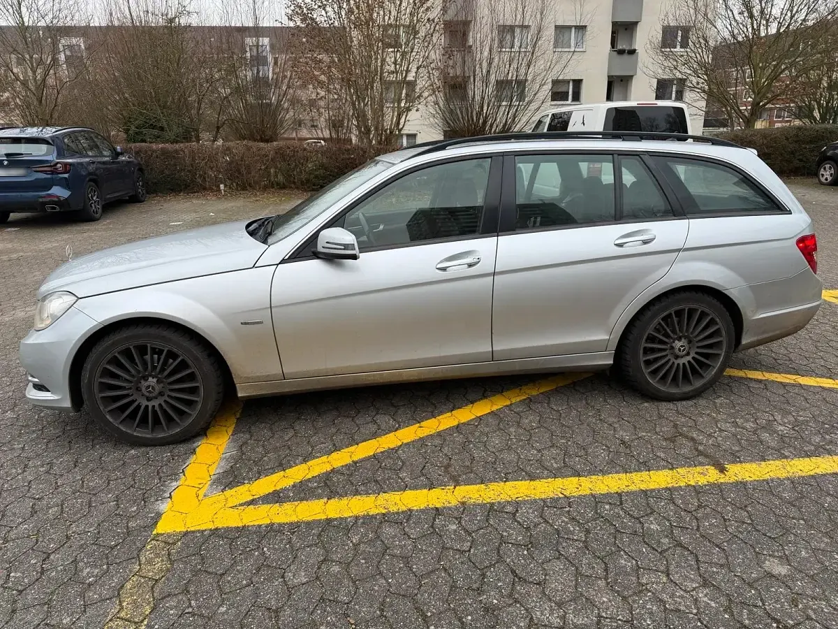 Second-hand Mercedes C220 170 CP (125 kW) 2011 Andere farben Break