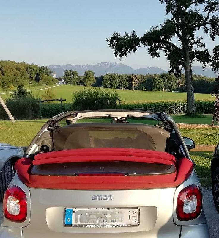 Silber Gebraucht 2016 Smart ForTwo Cabrio Cabrio | 13.500 € (Fairer Preis) - Bild 1/4