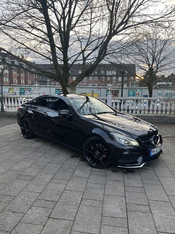 Usata Mercedes E350 252 CV (185 kW) 2013 Nero Coupé
