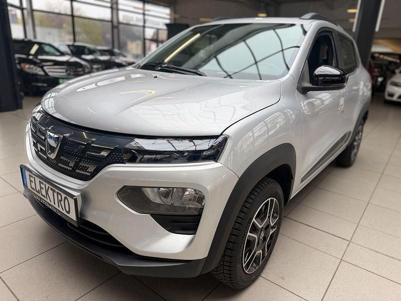 Gebraucht Dacia Spring Comfort Plus 33 kW (45 PS) 2022 Silber Kleinwagen