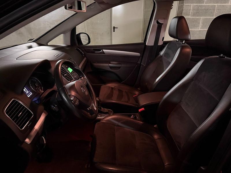 Gebraucht VW Sharan Highline 170 PS (125 kW) 2012 Schwarz Van / Kleinbus