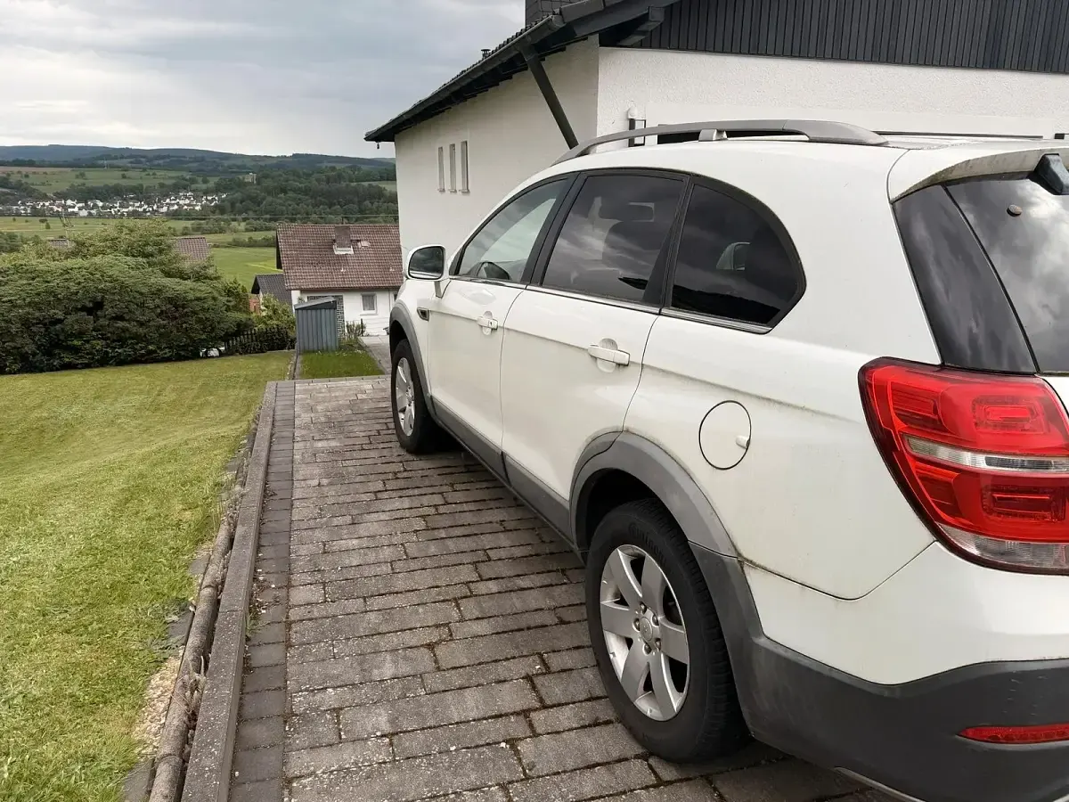 Gebraucht Chevrolet Captiva LTZ 185 PS (136 kW) 2013 Weiß SUV