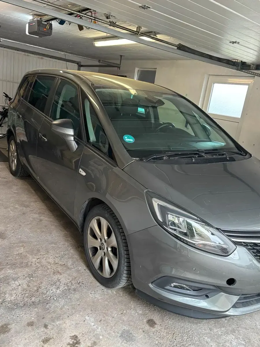 Gebraucht Opel Zafira 170 PS (125 kW) 2018 Grau Van / Kleinbus