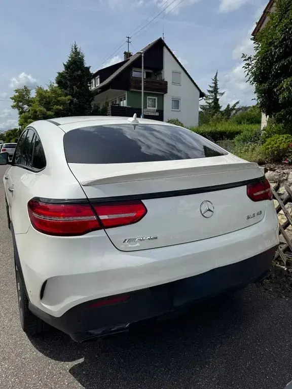 Gebraucht Mercedes GLE43 AMG AMG 390 PS (286 kW) 2018 Weiß SUV