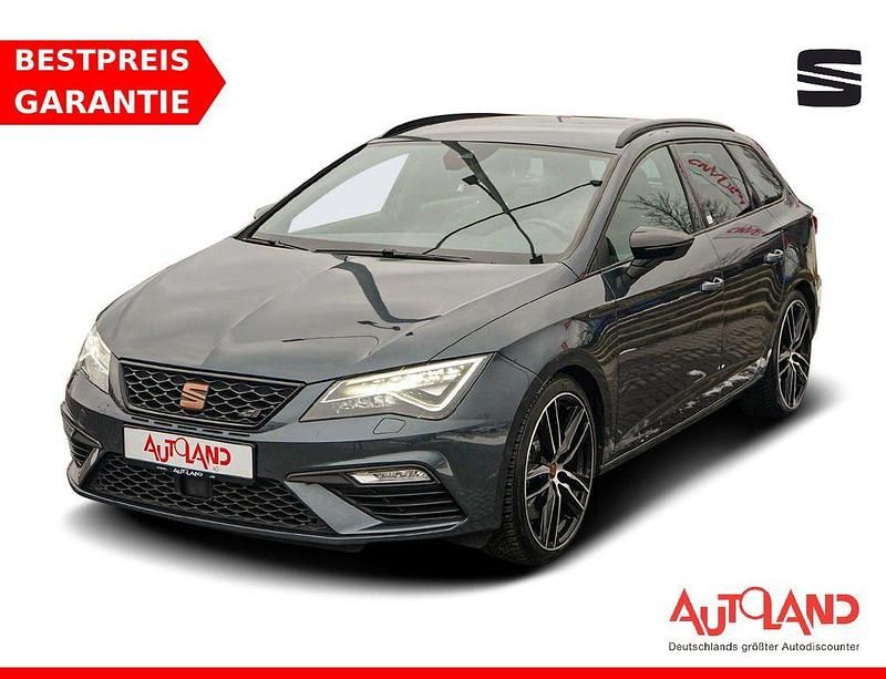 Grau Gebraucht 2020 Seat Leon ST 4Drive Kombi | 28.490 € (Fairer Preis) - Bild 1/4