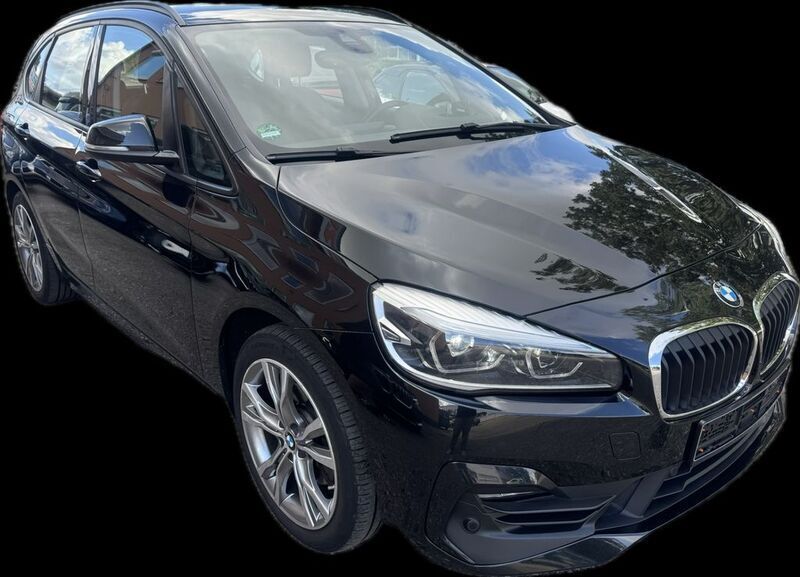 Black sapphire metallic Gebraucht 2018 BMW 220 Luxury Line Van / Kleinbus | 21.800 € (Fairer Preis) - Bild 1/4