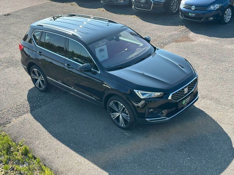Deep schwarz metallic Gebraucht 2021 Seat Tarraco XCELLENCE SUV | 29.800 € (Fairer Preis) - Bild 1/4