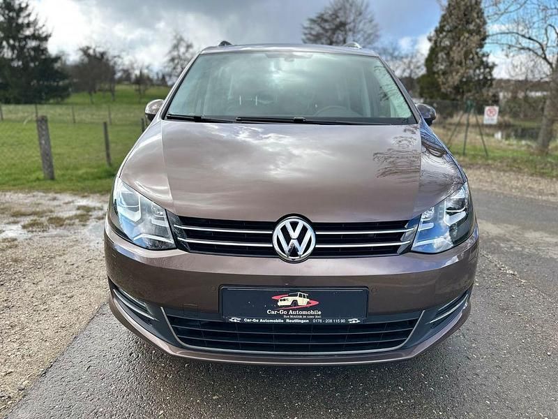 Gebraucht VW Sharan Highline 170 PS (125 kW) 2011 Braun Van / Kleinbus