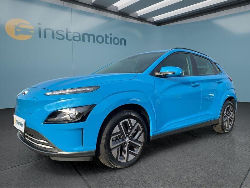 Blau Gebraucht 2022 Hyundai Kona SUV | 16.949 € (Guter Preis) - Bild 1/4