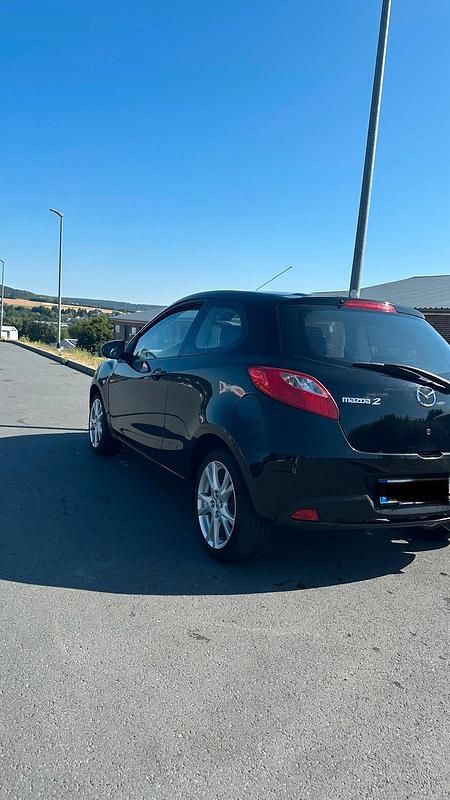 Gebraucht Mazda 2 Inclusive 103 PS (75 kW) 2009 Schwarz Kleinwagen