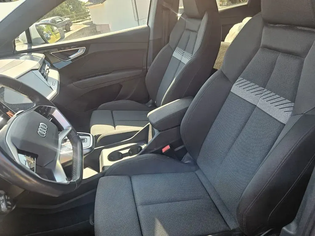 Gebraucht Audi Q4 e-tron 150 kW (204 PS) 2023 Weiß SUV