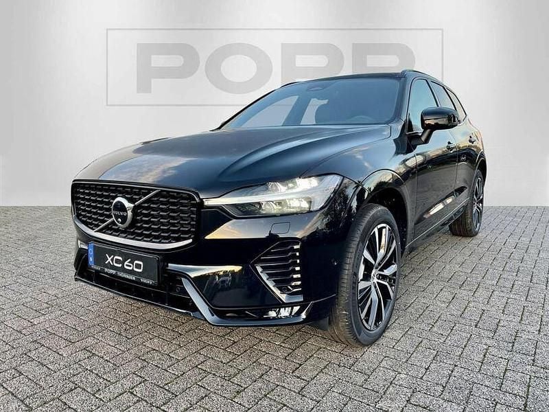 Gebraucht Volvo XC60 Plus 197 PS (144 kW) 2023 Onyx black / metallic SUV