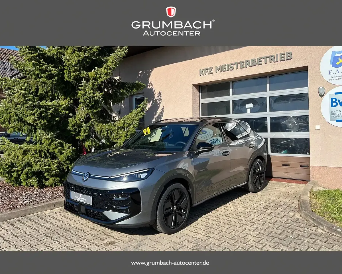 Usata VW T-Roc R-line 150 CV (110 kW) 2026 SUV