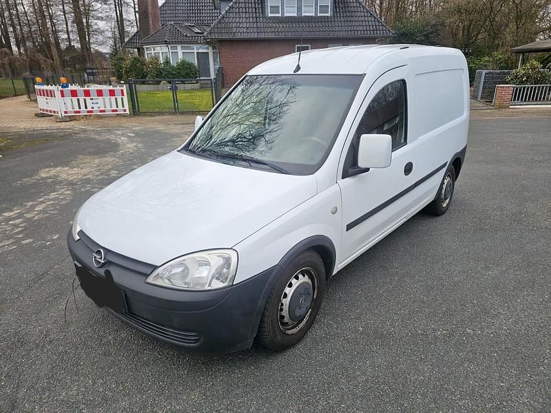 Gebraucht Opel Combo 90 PS (66 kW) 2011 Weiß Van / Kleinbus